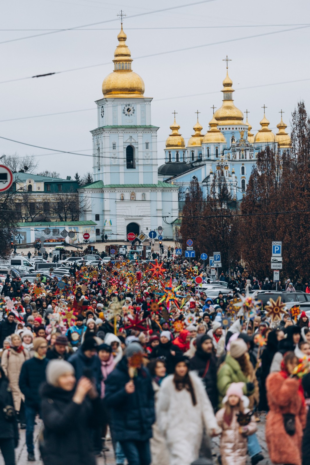 Різдвяна хода із колядницькими зірками 2