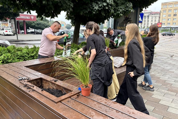 Перший в місті парклет і приклад тактичного урбанізму