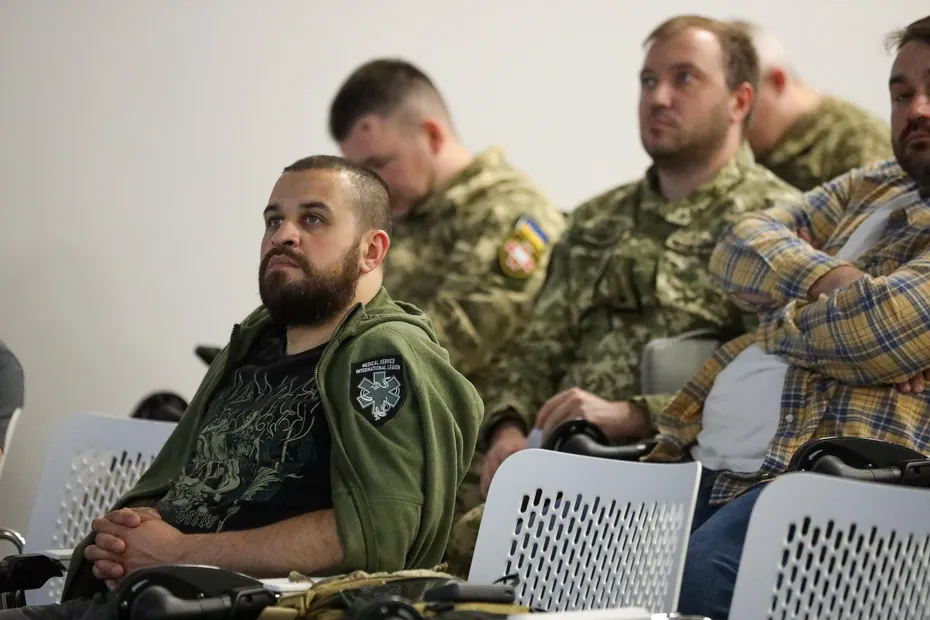 Медосвіта для героїв